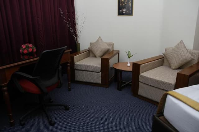 Deluxe Double or Twin Room