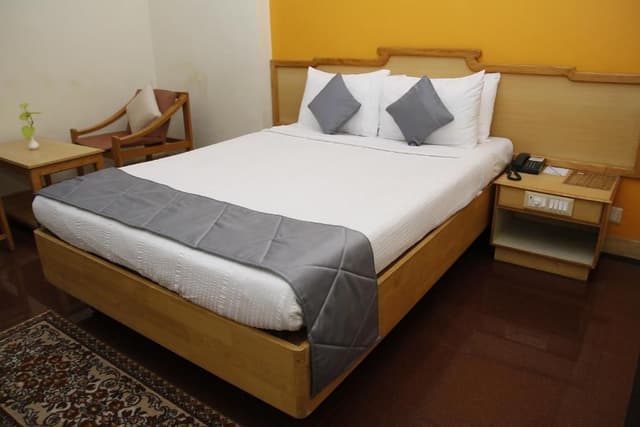 Deluxe Single Room