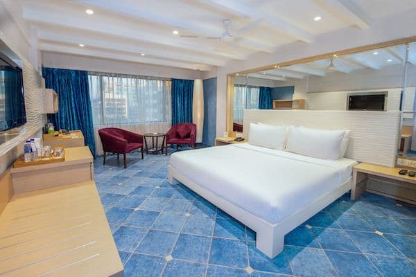 Theme Room