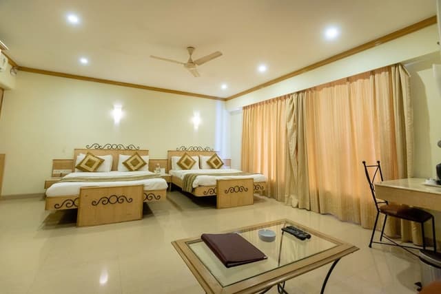 Super Deluxe Room