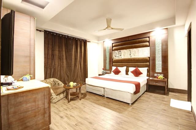 Classic Double or Twin Room