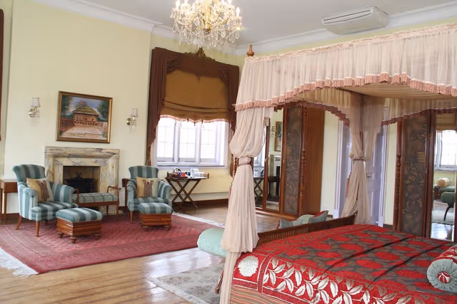 Maharaja Suite