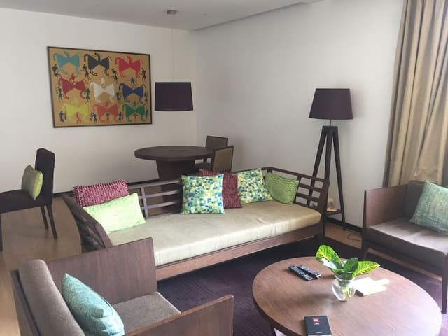 Deluxe Suite