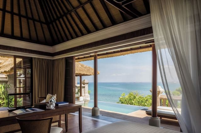 Premier Villa, 1 King Bed (Ocean)