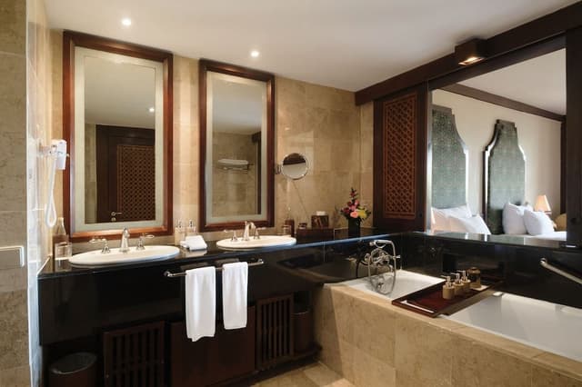 The Ayodya Palace Double Room with Club Benefit