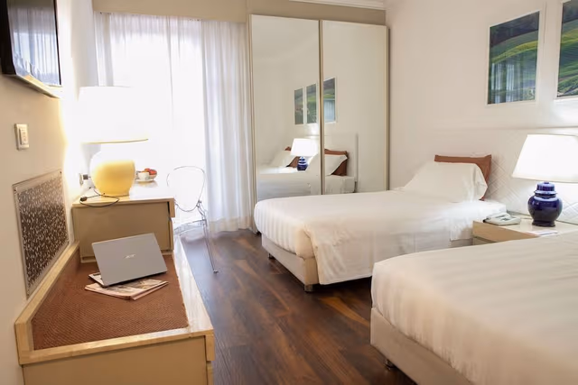Standard Twin Room