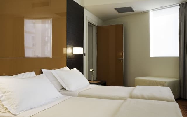 Suite (2 pax)