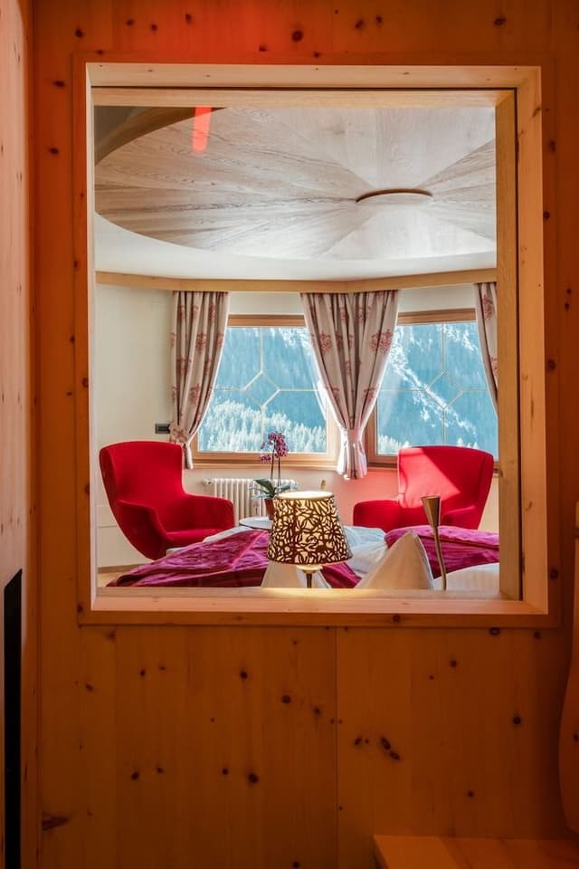 Honeymoon Studio Suite