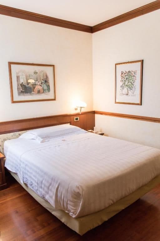 Compact Room