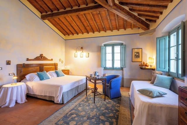 Triple Room