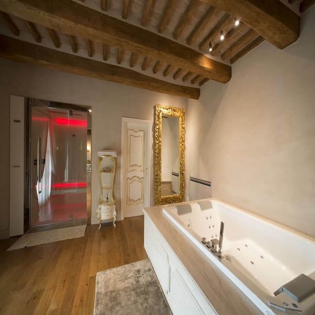 Suite Exclusive with SPA