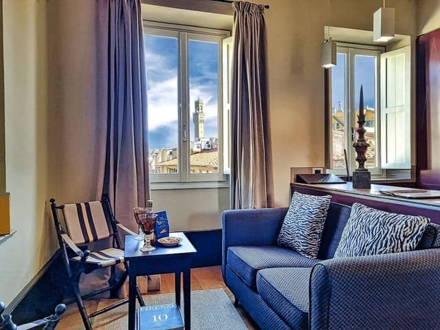 Superior Apartment, Annex Building