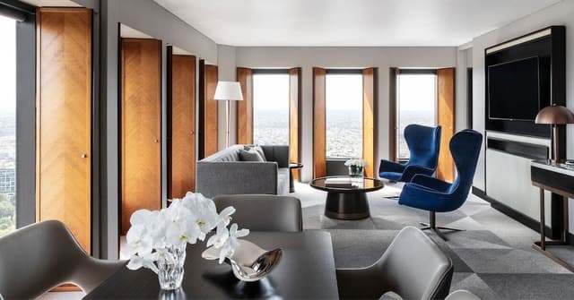 Club Suite, 1 King Bed, City View, Corner (Prestige Suite, Club Sofitel Access)