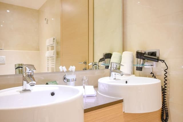 Suite, Terrace