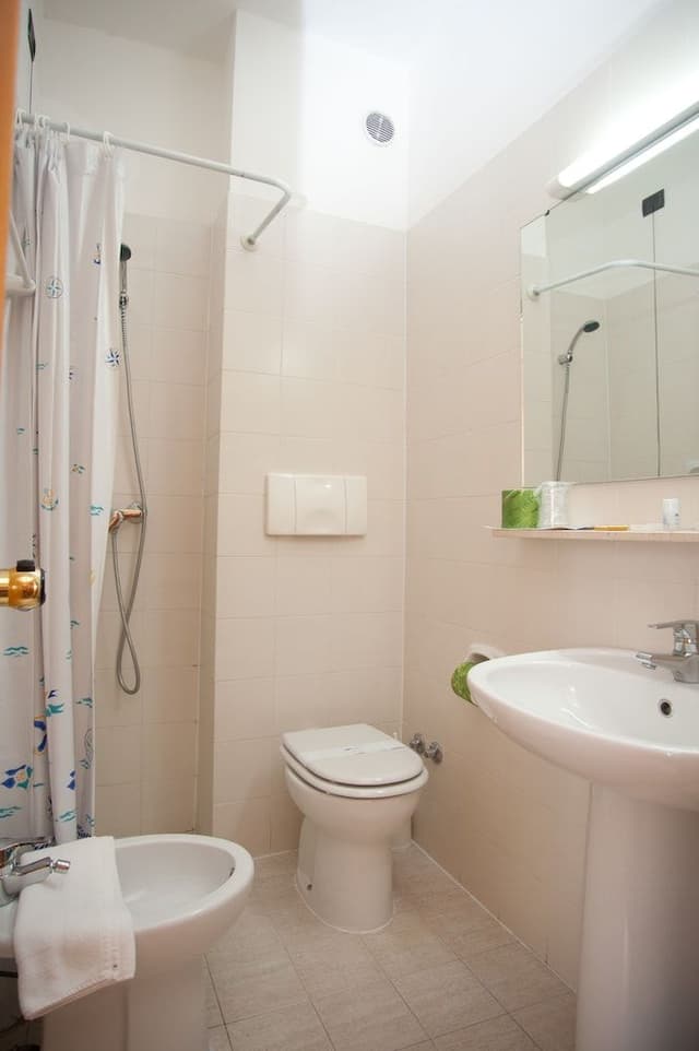 Economy Quadruple Room