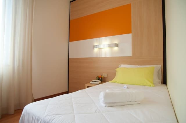 Standard Single Room