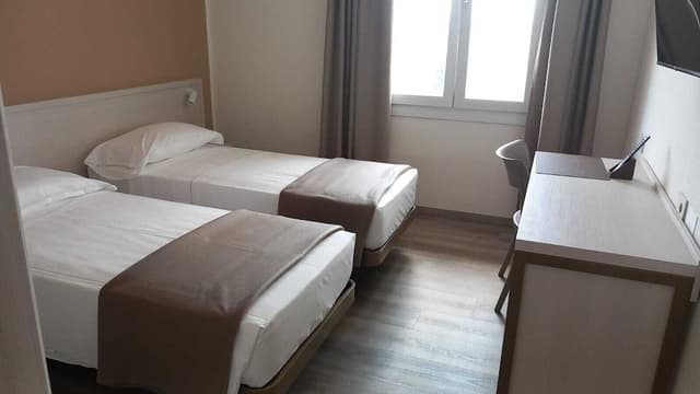 Double Room, Mobility Accessible
