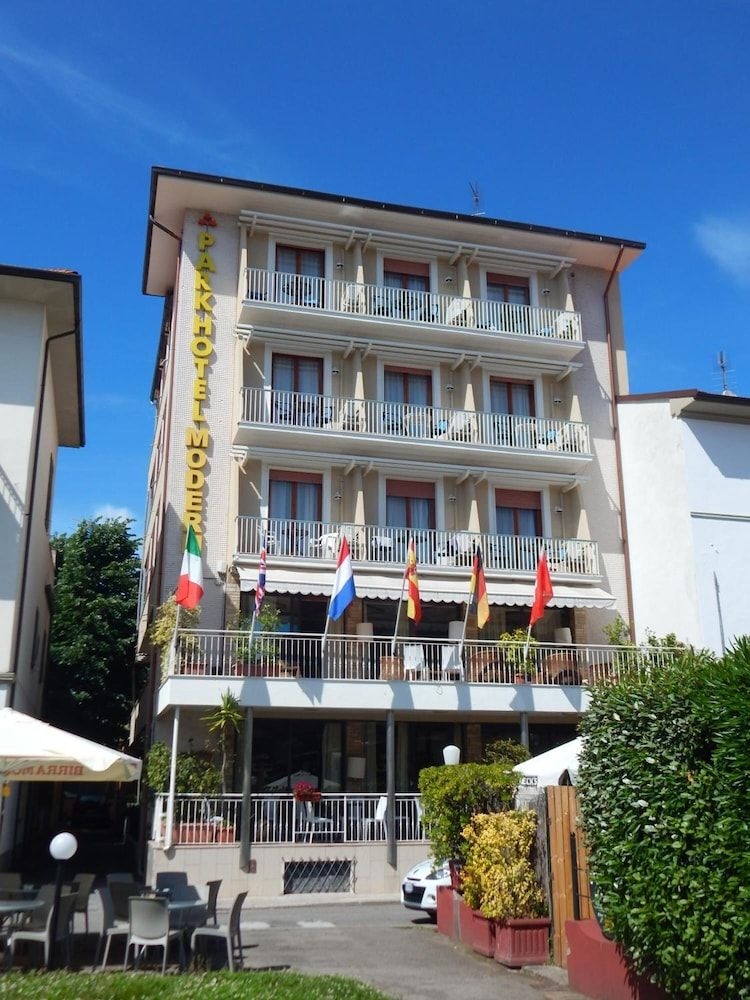Park Hotel Moderno4