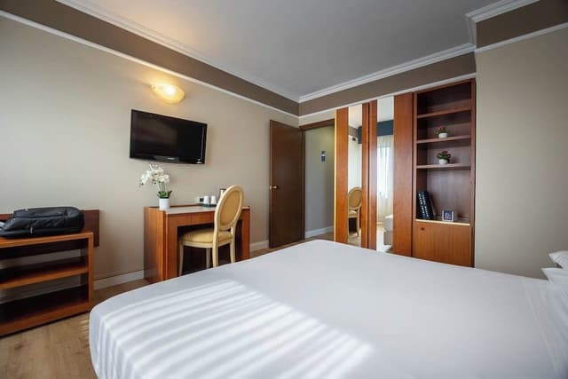 Classic Double or Twin Room