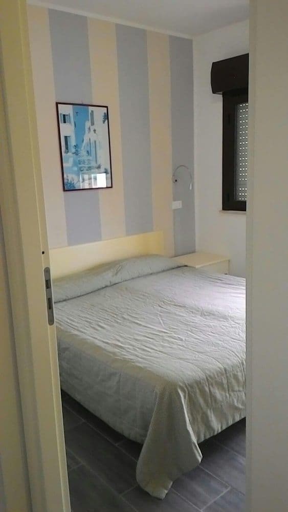 Standard Double Room (long stay)