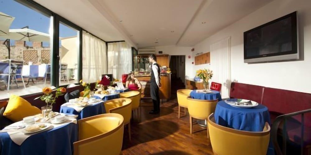 Il Giardino Tower Inn3
