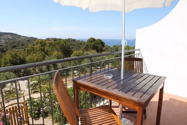 Family Room, Sea View