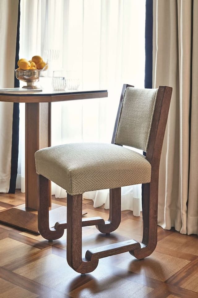 Junior Suite (Village View)