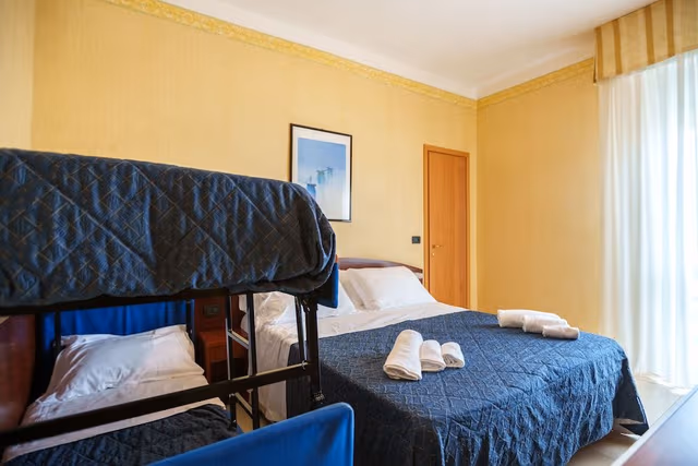 Quadruple Room, Sea View
