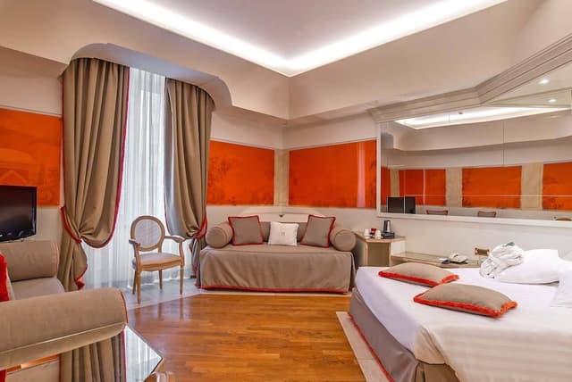 Triple Room