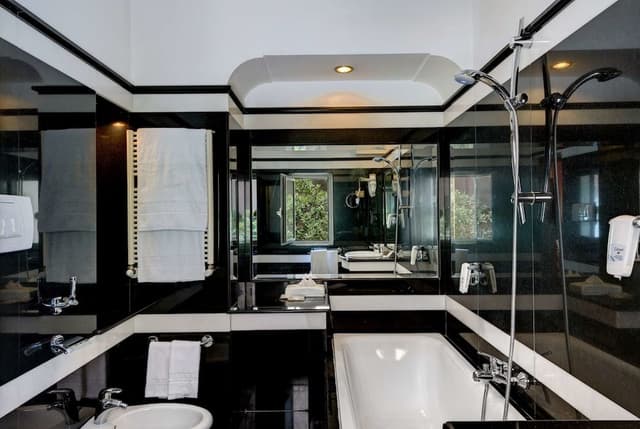 Classic Room, Multiple Beds
