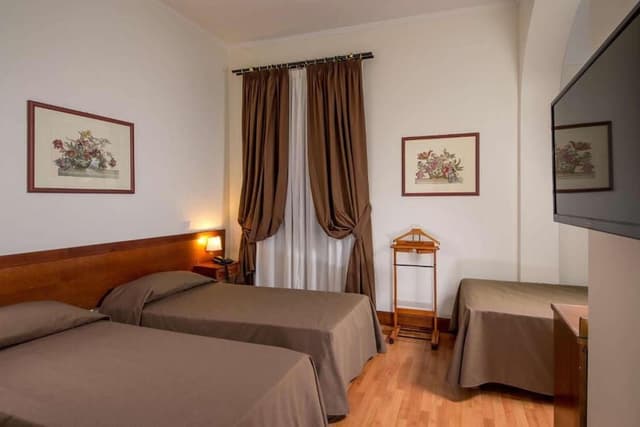Triple Room