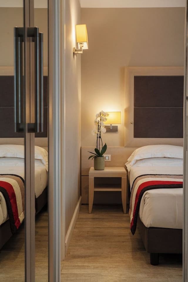 Junior Suite, Garden View (no smoking)