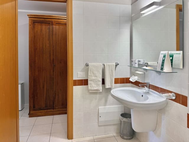 Basic Double or Twin Room
