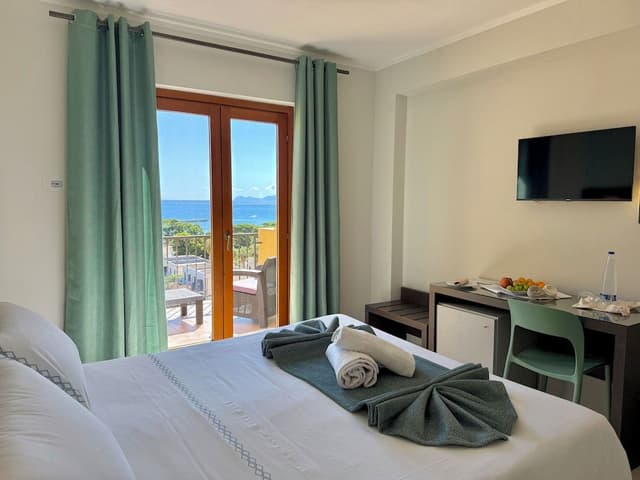 Comfort Double or Twin Room, Sea View