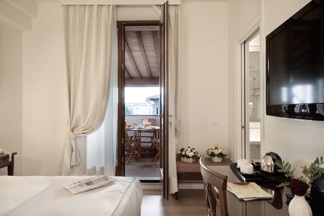 Executive Room, 1 King Bed