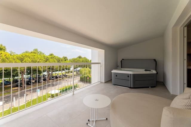 Premium Suite, Hot Tub, Lake View