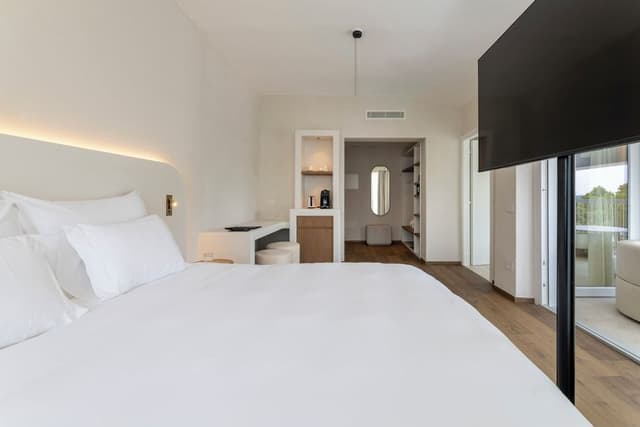 Junior Suite, Hot Tub