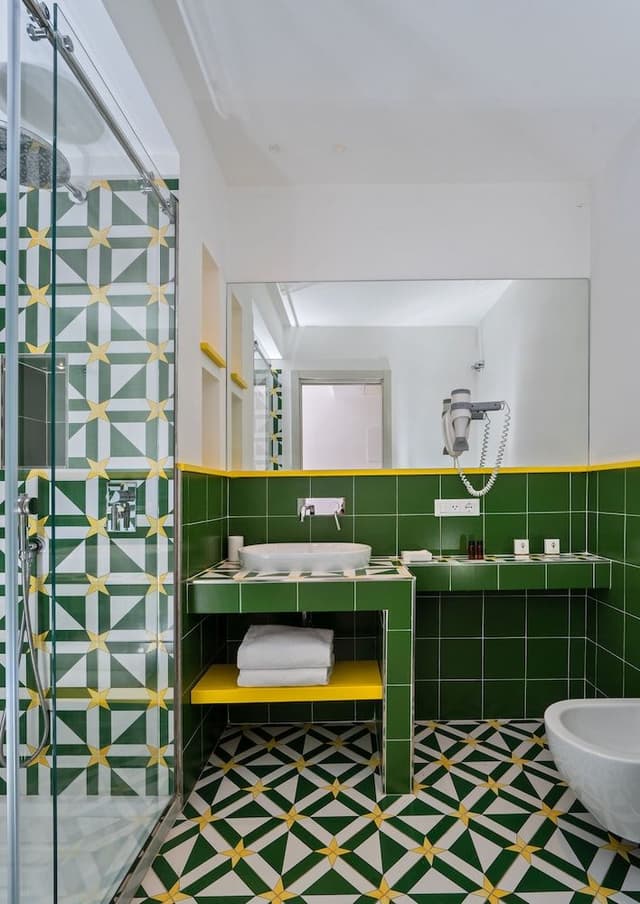 Classic Triple Room, Partial Sea View