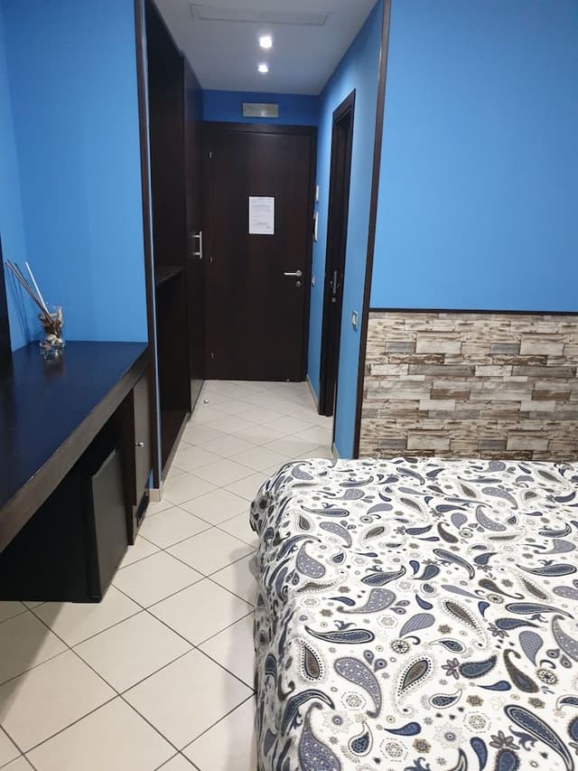 Basic Double Room, 1 King Bed, Ensuite