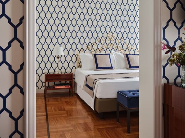 Junior Suite, Sea View (No Balcony)