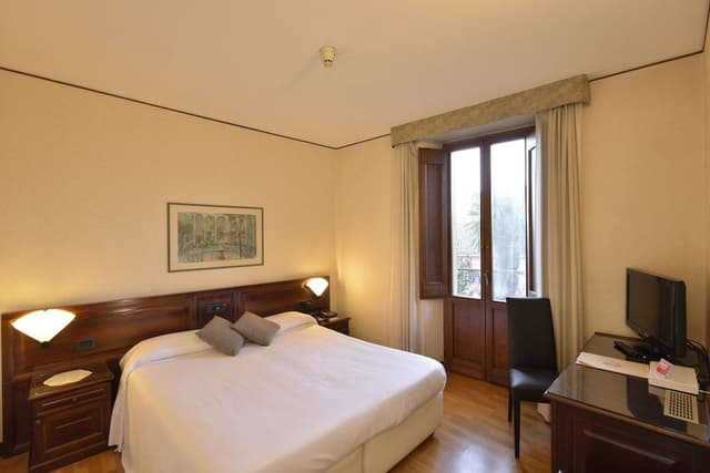 Classic Double Room