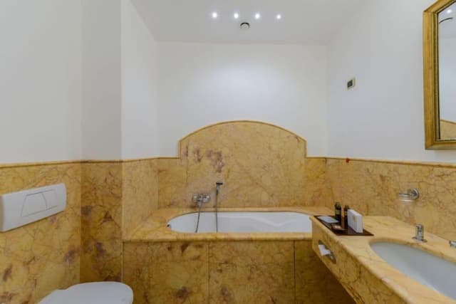 Comfort Single Room