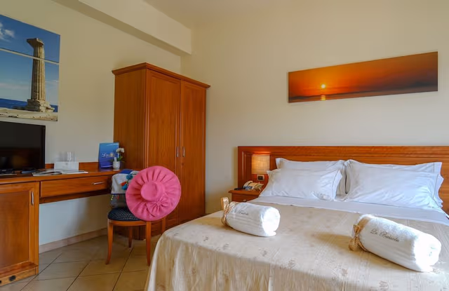 Standard Double or Twin Room, 1 Double or 2 Twin Beds, Balcony