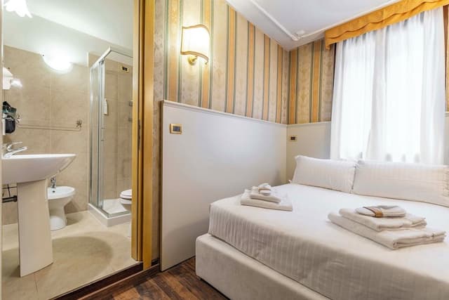 Economy Double Room, 1 Double Bed, Private Bathroom