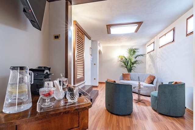Suite, Private Bathroom, City View