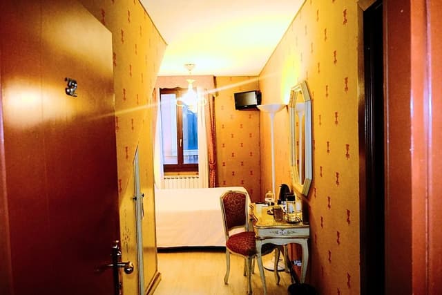 Comfort Double Room, 1 Double Bed, City View, Annex Building