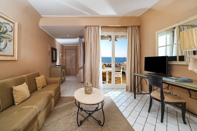Suite, Hot Tub (Eolie)