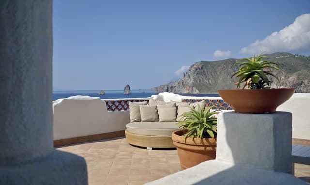Superior Double Room, Hot Tub, Sea View