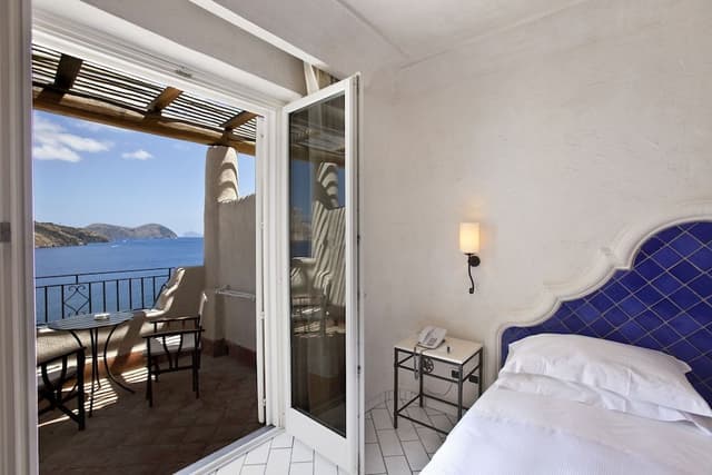 Comfort Room, Sea View