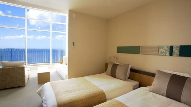 Sky Suite, Non Smoking